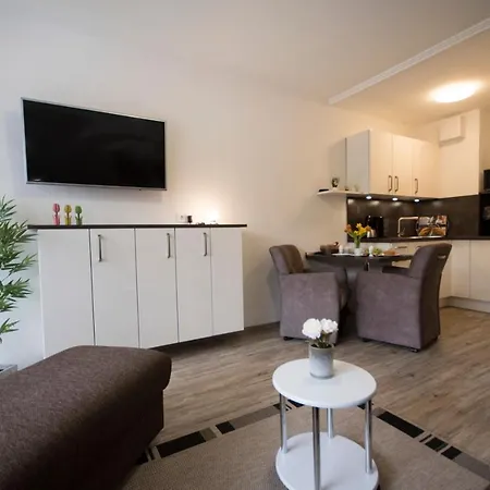 Apartmenthaus Frauenpreiss 104 * Cuxhaven